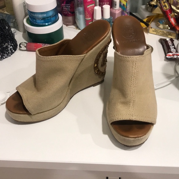 Shoes - Picture 3 of 3